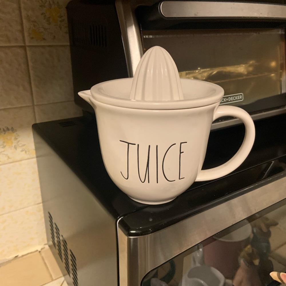 Rae dunn juicer